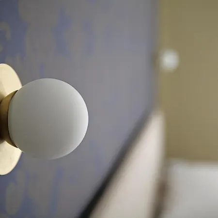 Romantic 아파트 *